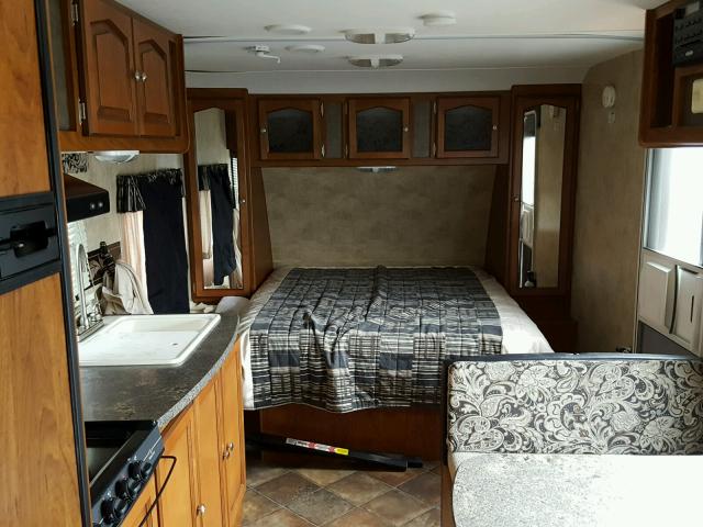 4YDT23820DT411026 - 2013 KEYSTONE PASSPORT WHITE photo 8