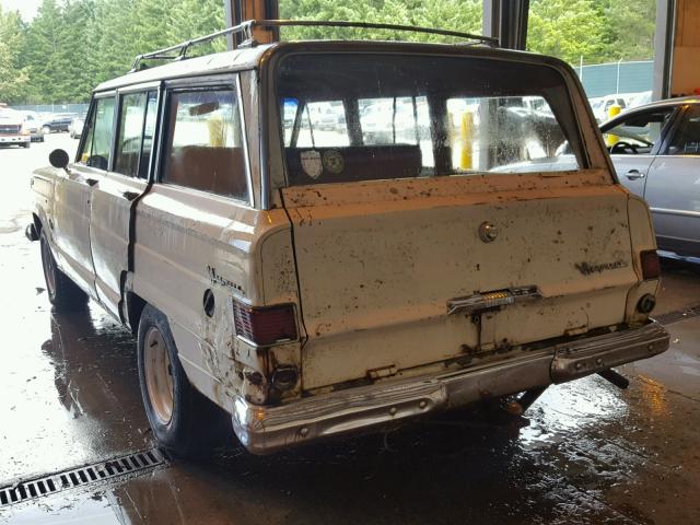 141C17772 - 1965 JEEP WAGONEER WHITE photo 3