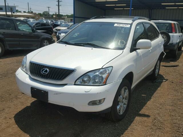 JTJHA31U740034460 - 2004 LEXUS RX WHITE photo 2