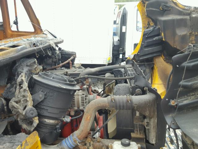 4UZABRDU6FCFW9537 - 2015 FREIGHTLINER CHASSIS B2 ყვითელი ფოტო 7