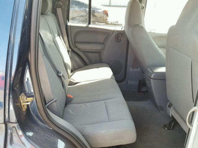 1J4GL38K75W526542 - 2005 JEEP LIBERTY RE BLUE photo 6