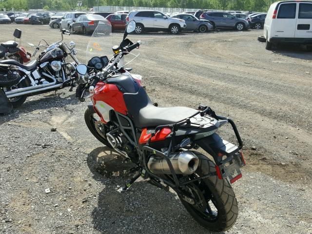 WB10B1606HZ317678 - 2017 BMW F700 GS RED photo 3