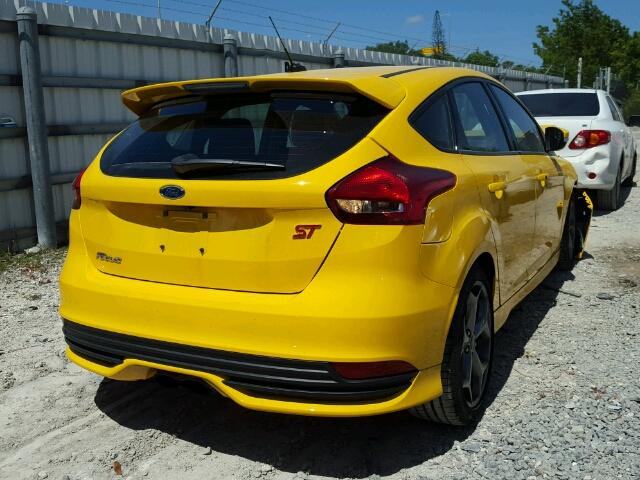 1FADP3L98HL208443 - 2017 FORD FOCUS ST YELLOW photo 4