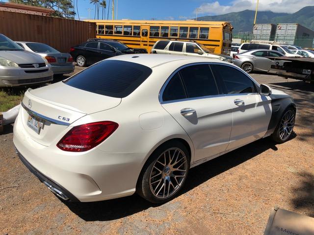 55SWF8GB9HU208954 - 2017 MERCEDES-BENZ C 63 AMG WHITE photo 4