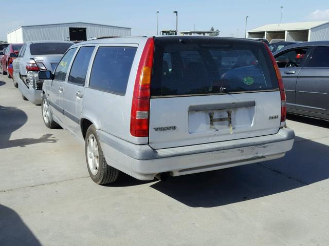 YV1LW5547V2317476 - 1997 VOLVO 850 SILVER photo 3