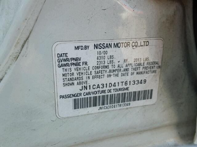 JN1CA31D41T613349 - 2001 NISSAN MAXIMA GXE WHITE photo 10