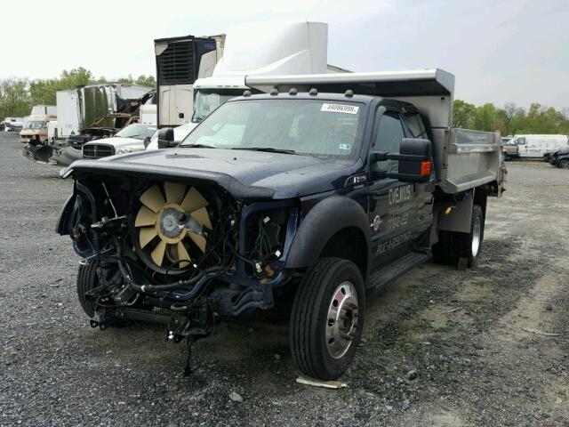 1FD0X5HT0GEA00581 - 2016 FORD F550 SUPER BLUE photo 2