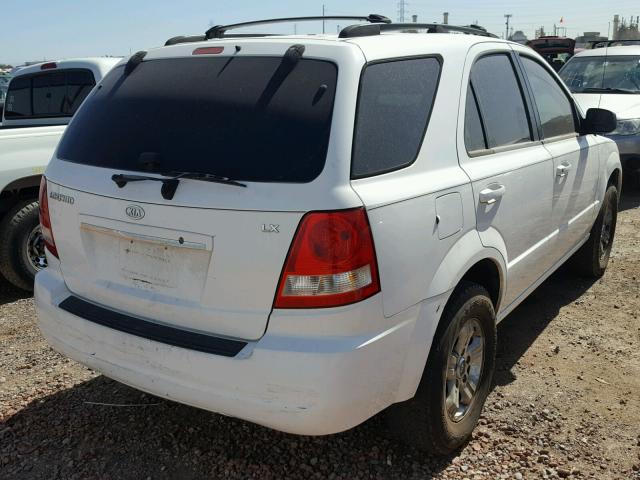 KNDJD733055441399 - 2005 KIA SORENTO EX WHITE photo 4