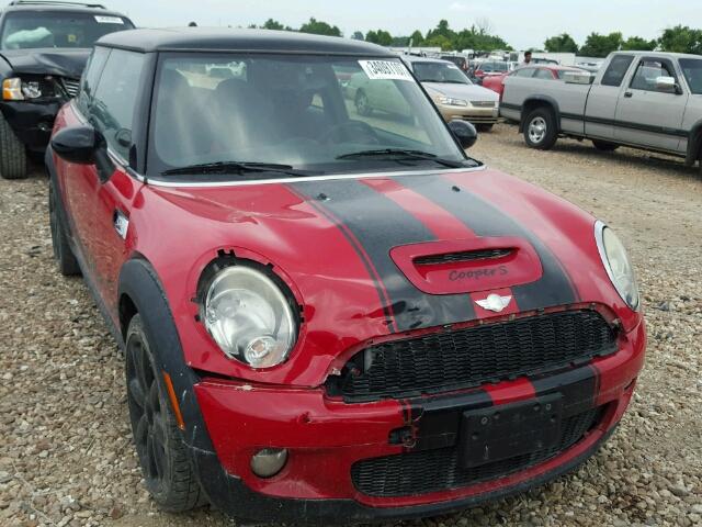 WMWMF73507TT82696 - 2007 MINI COOPER S RED photo 9