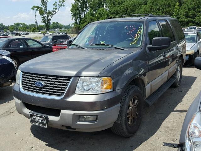 1FMRU15W53LB61912 - 2003 FORD EXPEDITION GRAY photo 2