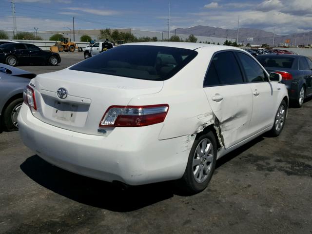 JTNBB46K373004342 - 2007 TOYOTA CAMRY NEW WHITE photo 4