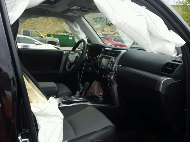 JTEBU5JR2J5545107 - 2018 TOYOTA 4RUNNER SR BLACK photo 5