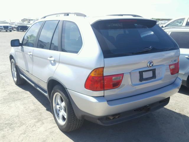 WBAFB33551LH22514 - 2001 BMW X5 4.4I SILVER photo 3