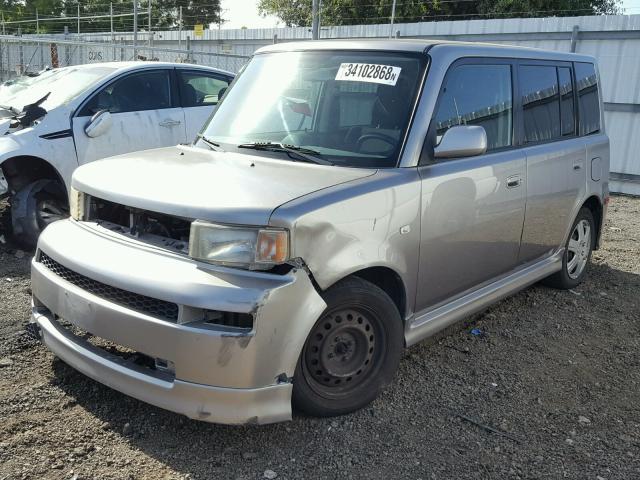 JTLKT334064107006 - 2006 TOYOTA SCION XB SILVER photo 2