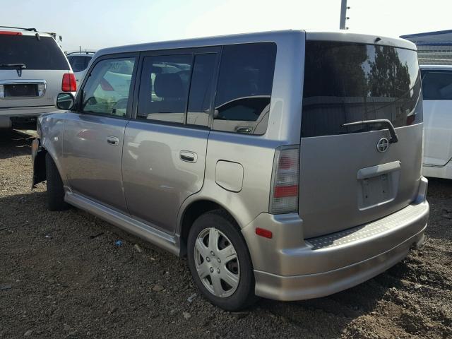 JTLKT334064107006 - 2006 TOYOTA SCION XB SILVER photo 3