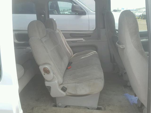 2FMDA51UXWBA55720 - 1998 FORD WINDSTAR W GRAY photo 6