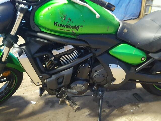 JKAENEA15FDA01462 - 2015 KAWASAKI EN650 A 绿色 照片 7