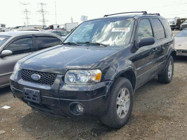 1FMCU94105KE32992 - 2005 FORD ESCAPE BLACK photo 2