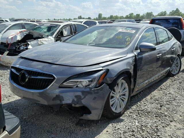1G4ZP5SZ3JU124961 - 2018 BUICK LACROSSE E GRAY photo 2