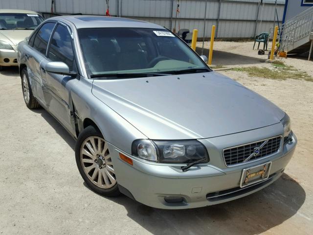 YV1TS91Z941361391 - 2004 VOLVO S80 T6 SILVER photo 1