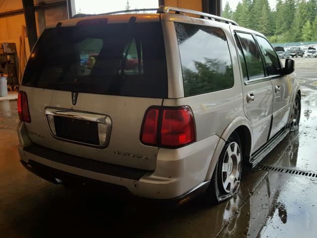 5LMFU28596LJ20504 - 2006 LINCOLN NAVIGATOR SILVER photo 4