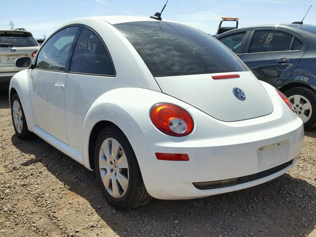 3VWPW3AG7AM029128 - 2010 VOLKSWAGEN NEW BEETLE 白色 照片 3