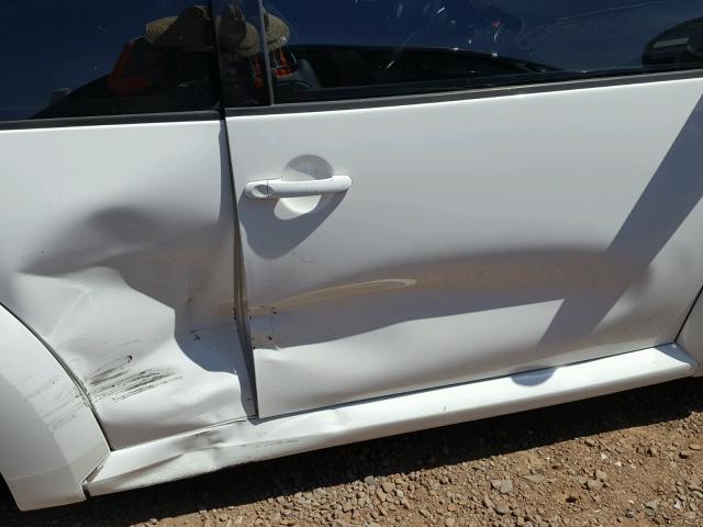 3VWPW3AG7AM029128 - 2010 VOLKSWAGEN NEW BEETLE 白色 照片 9