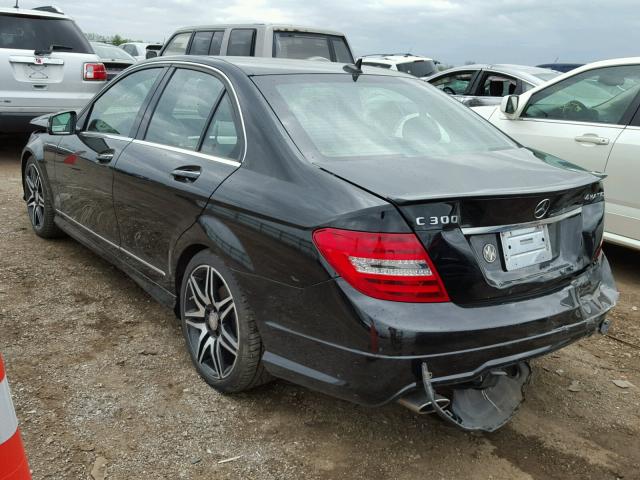 WDDGF8AB1DR275802 - 2013 MERCEDES-BENZ C 300 4MAT BLACK photo 3