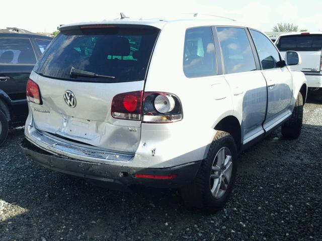 WVGBE77L89D017391 - 2009 VOLKSWAGEN TOUAREG 2 SILVER photo 4