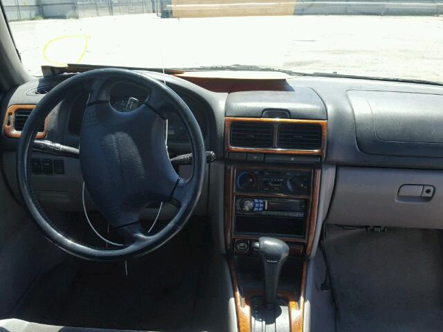 JF1SF65621H744148 - 2001 SUBARU FORESTER S SILVER photo 9