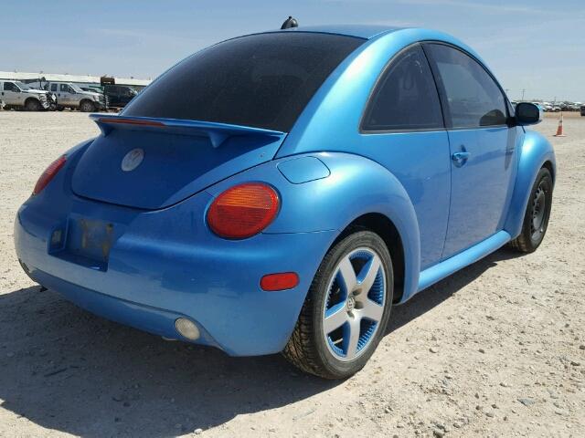 3VWGK31C84M422181 - 2004 VOLKSWAGEN NEW BEETLE 蓝色 照片 4