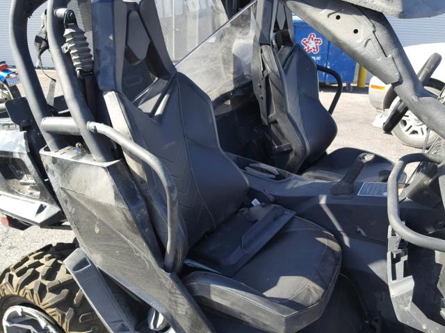 3JBKVAX29JJ000170 - 2018 CAN-AM COMMANDER BLACK photo 6