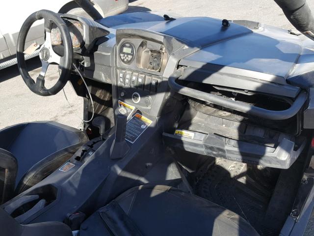 3JBKVAX29JJ000170 - 2018 CAN-AM COMMANDER BLACK photo 9