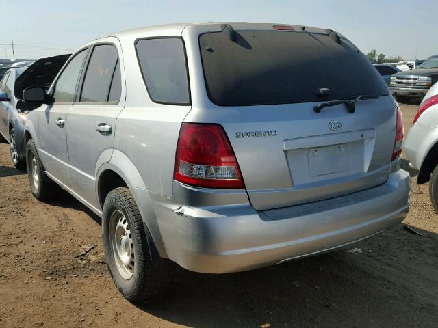 KNDJD733035181261 - 2003 KIA SORENTO EX SILVER photo 3