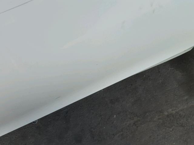 WBXHU7C30H5H34549 - 2017 BMW X1 SDRIVE2 WHITE photo 9