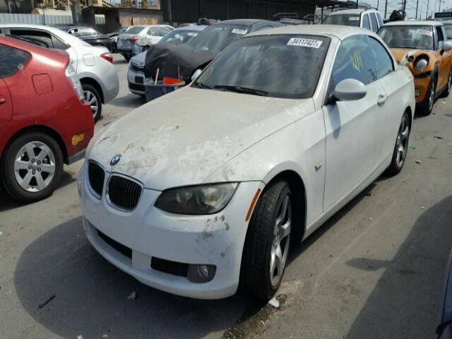 WBAWL13517PX16581 - 2007 BMW 328 I WHITE photo 2