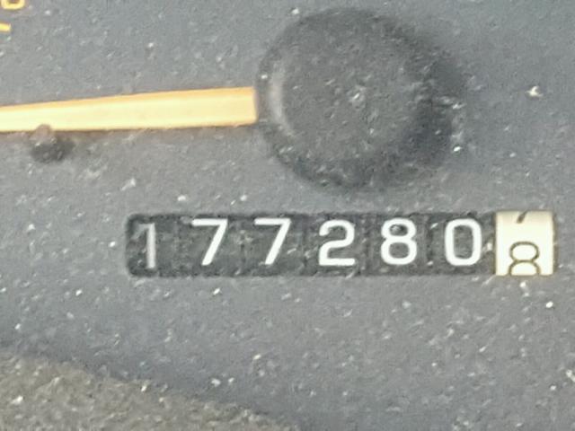 1G2WP52K02F210099 - 2002 PONTIAC GRAND PRIX WHITE photo 8