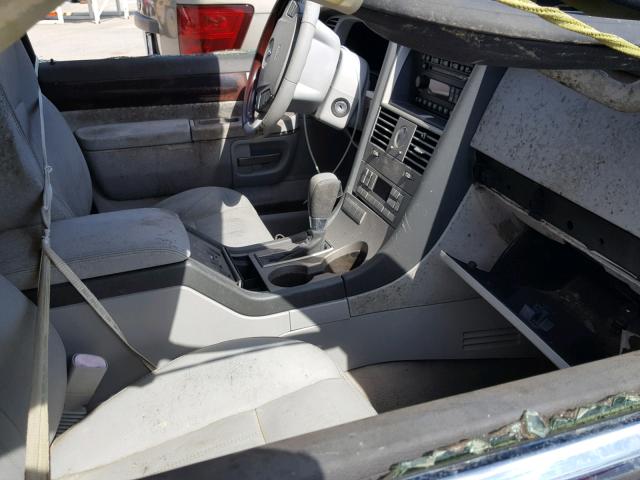 5LMEU68H34ZJ45051 - 2004 LINCOLN AVIATOR 黑色 照片 5