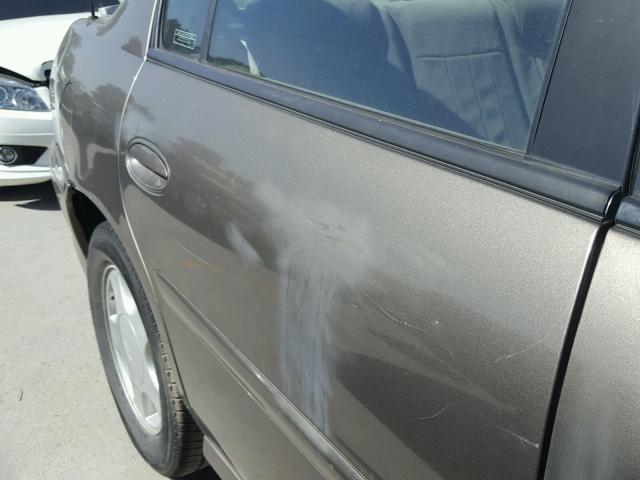 1G1NE52J7Y6352133 - 2000 CHEVROLET MALIBU LS 银色 照片 9