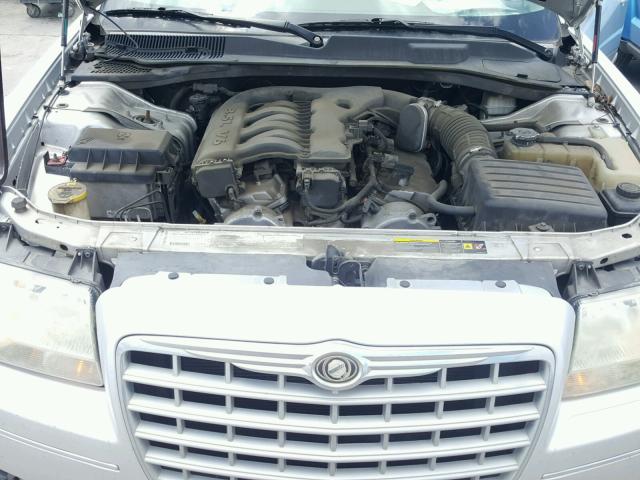 2C3JA53G65H649767 - 2005 CHRYSLER 300 TOURIN SILVER photo 7