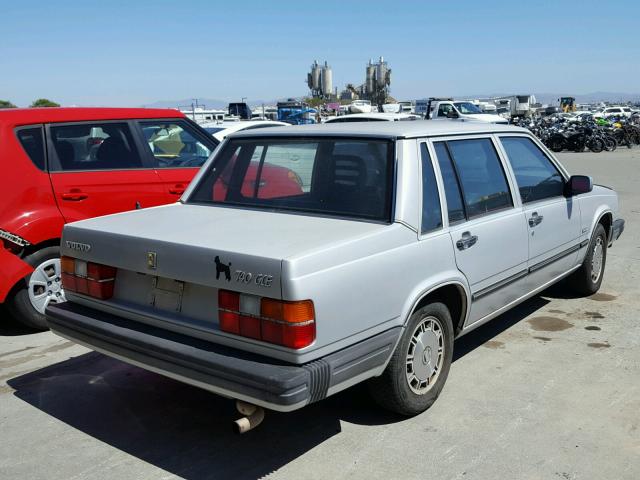 YV1DX8849F2185160 - 1985 VOLVO 740 GLE GRAY photo 4