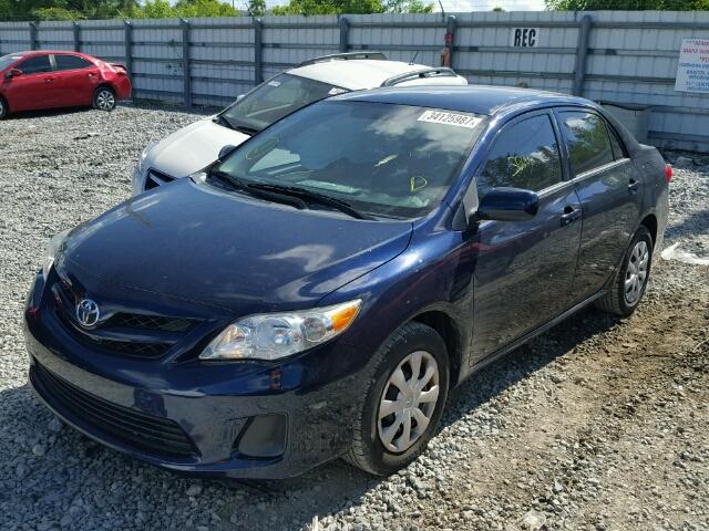 2T1BU4EE1DC933278 - 2013 TOYOTA COROLLA BA BLUE photo 2