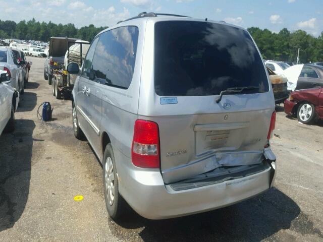 KNDUP132356740887 - 2005 KIA SEDONA EX SILVER photo 3