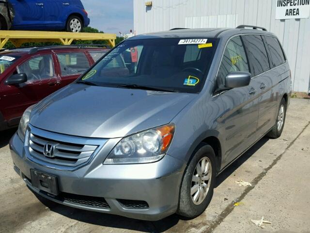 5FNRL38608B097805 - 2008 HONDA ODYSSEY EX SILVER photo 2