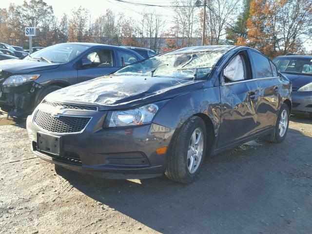 1G1PC5SB2E7309154 - 2014 CHEVROLET CRUZE LT GRAY photo 2