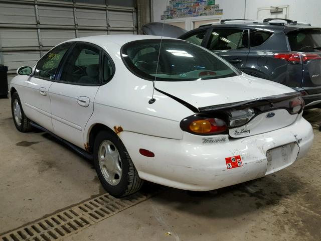 1FALP52U0VG201357 - 1997 FORD TAURUS GL WHITE photo 3