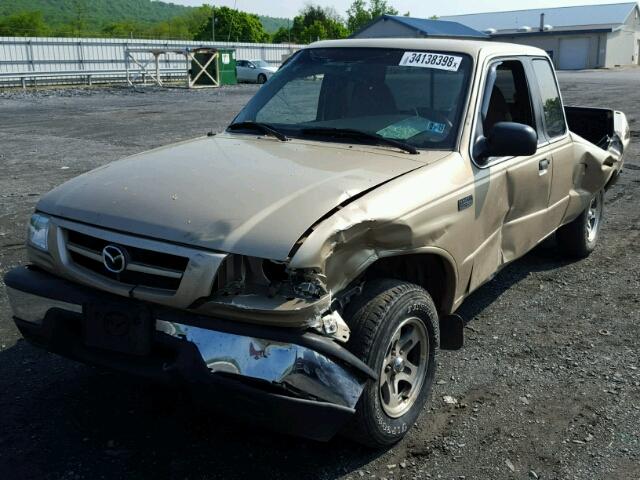 4F4YR16UX1TM19313 - 2001 MAZDA B3000 CAB GOLD photo 2