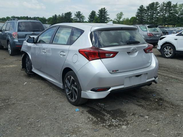 JTNKARJE7GJ500225 - 2016 TOYOTA SCION IM SILVER photo 3