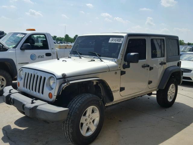 1J4GA59147L216506 - 2007 JEEP WRANGLER S SILVER photo 2