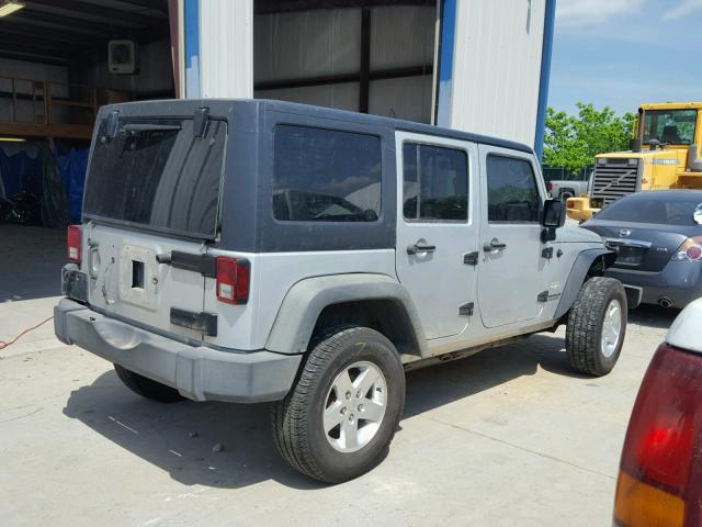1J4GA59147L216506 - 2007 JEEP WRANGLER S SILVER photo 4